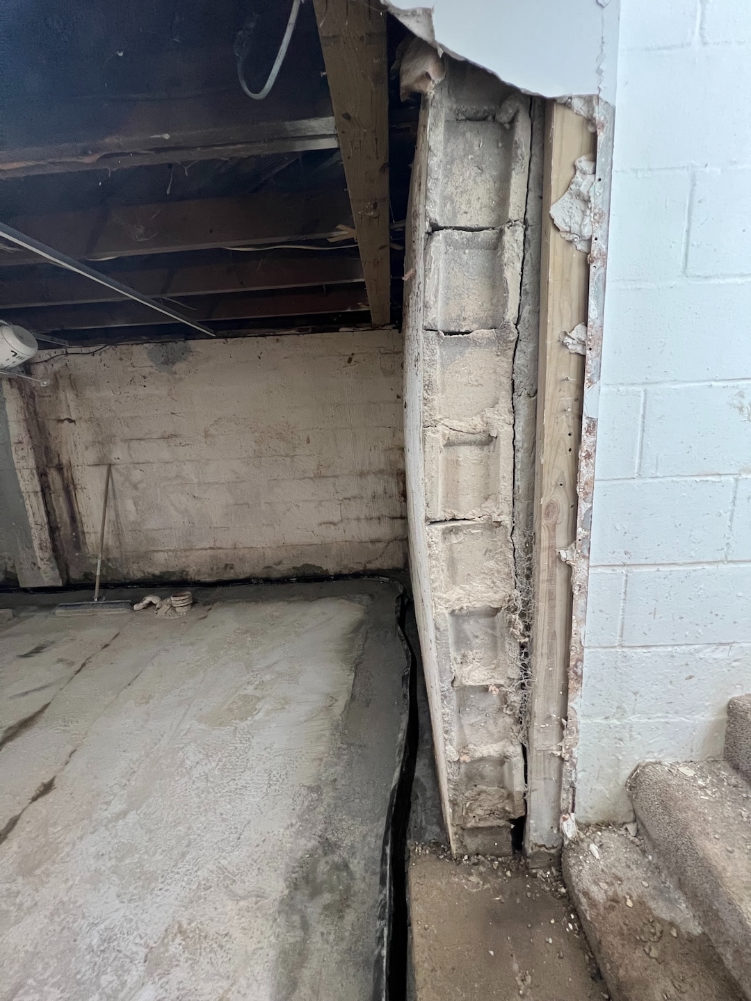 bowed-wall-foundation-inner-01