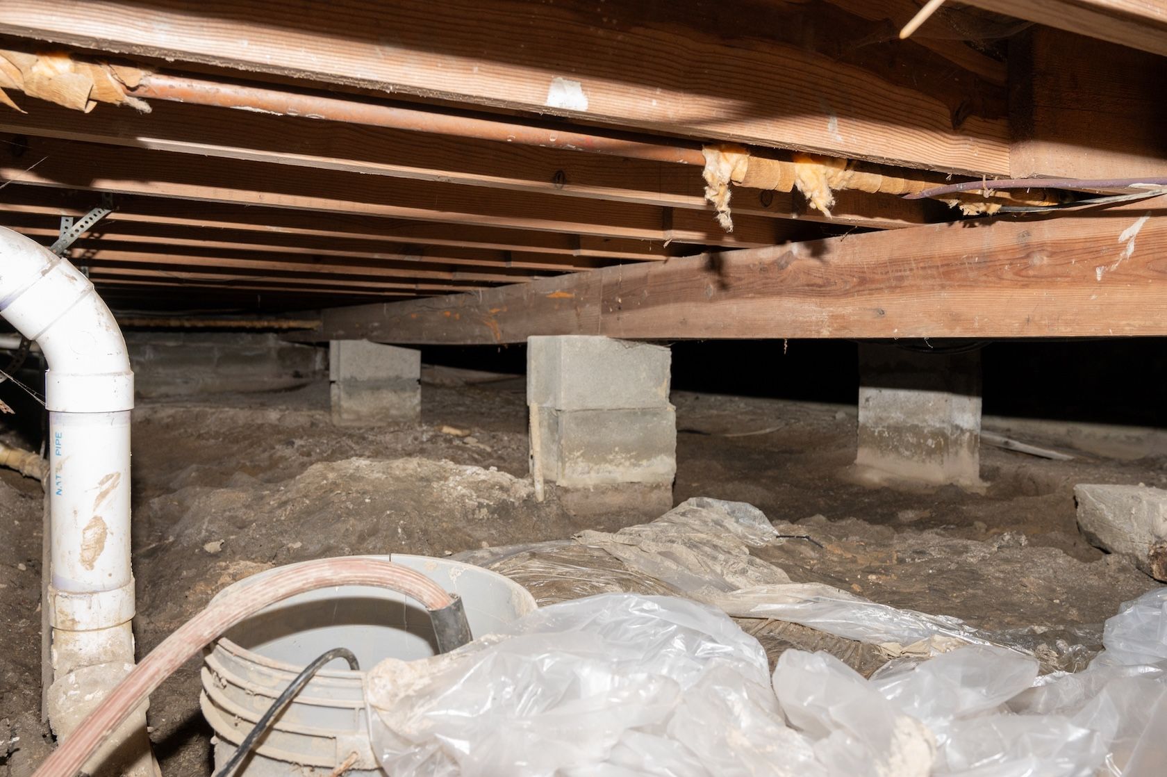 Double-Crawl-Space-Encapsulation-011