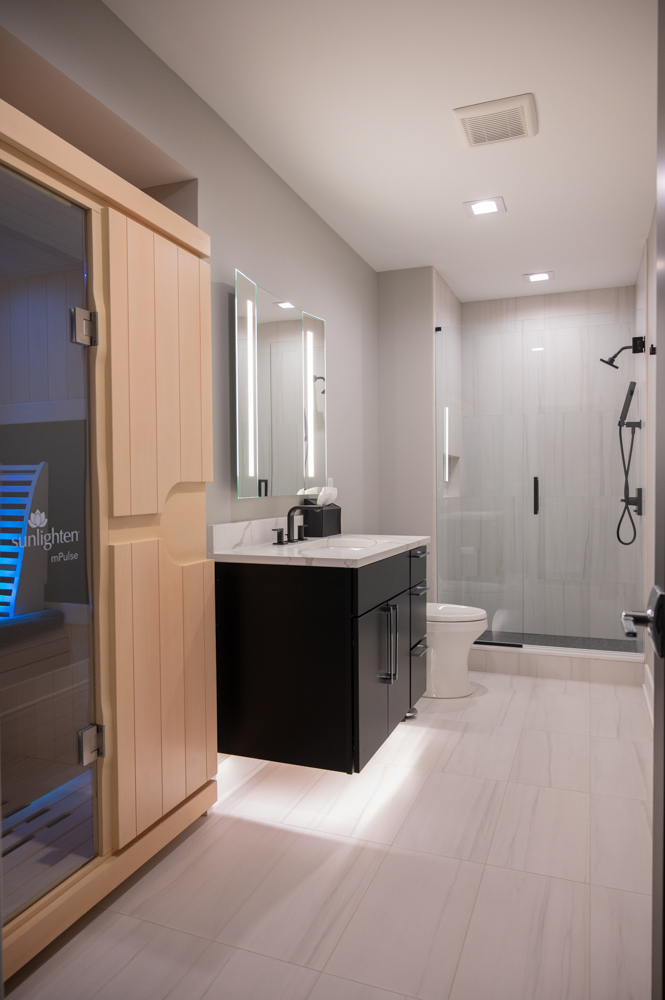 Finished Basement with Bar, Wine Room, Bathroom, Gym and Golf Simulator in Rochester, MI