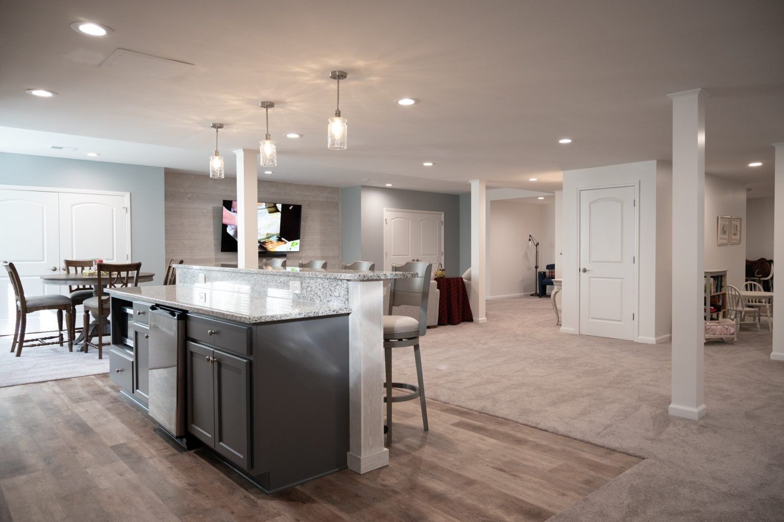 Finished Basement with Full Bar, Living Room and Bathroom in Oakland Twp., MI