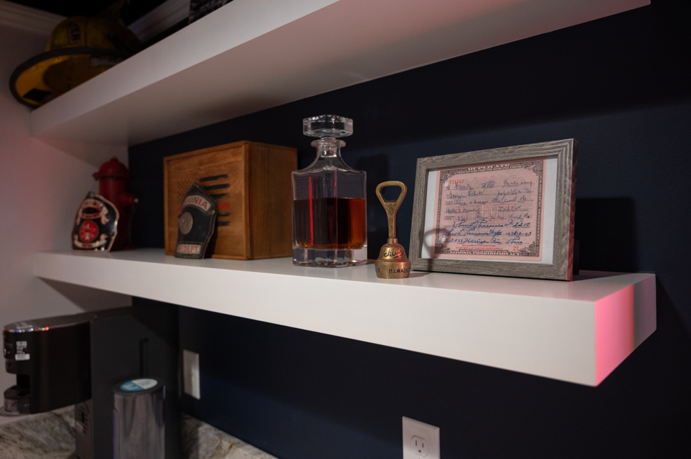 Finished Basement with Full Bathroom and Wet Bar in Redford, MI