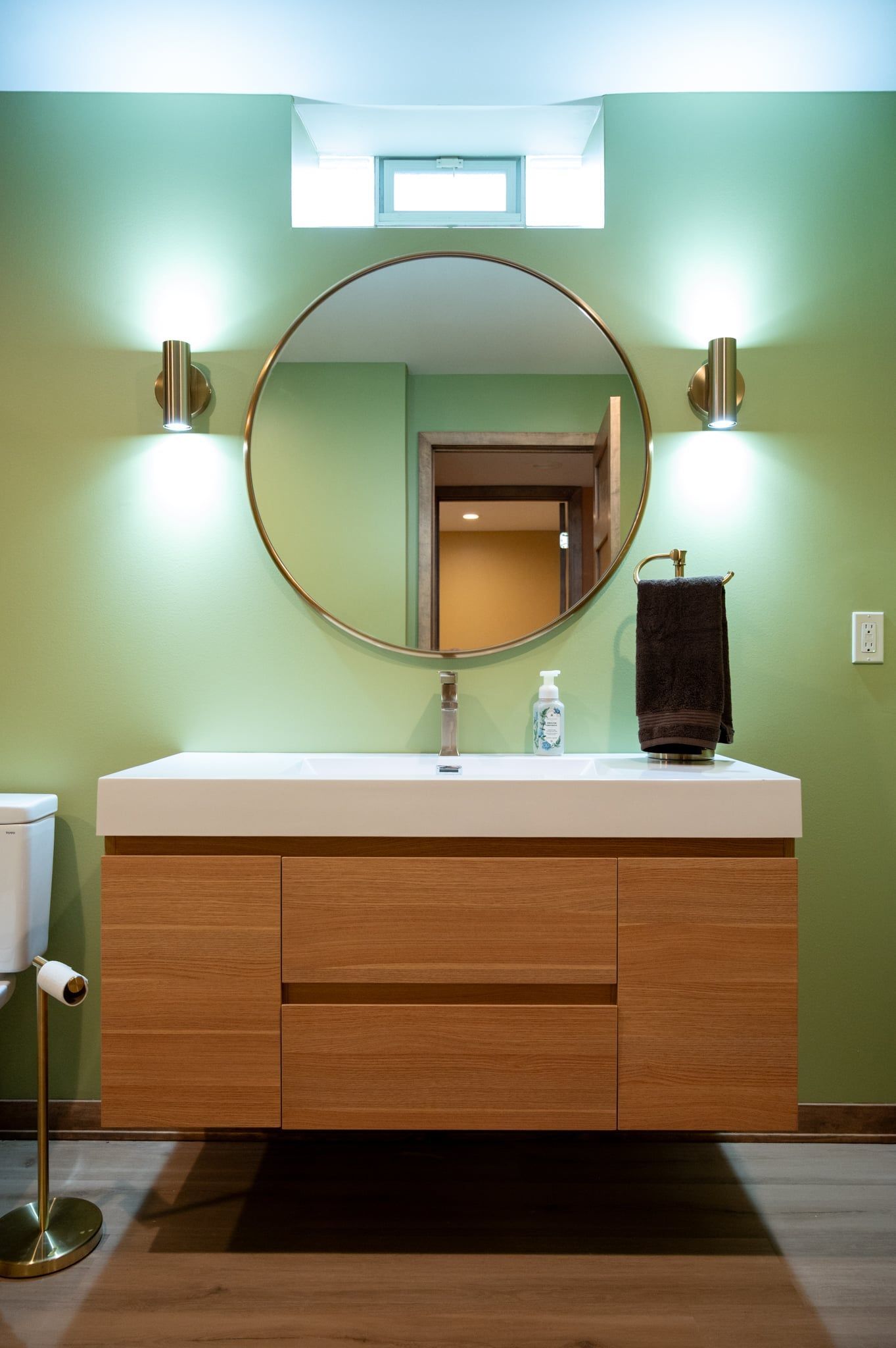 Finished Basement with Kitchen, Bedroom and Bathroom in Clarkston, MI