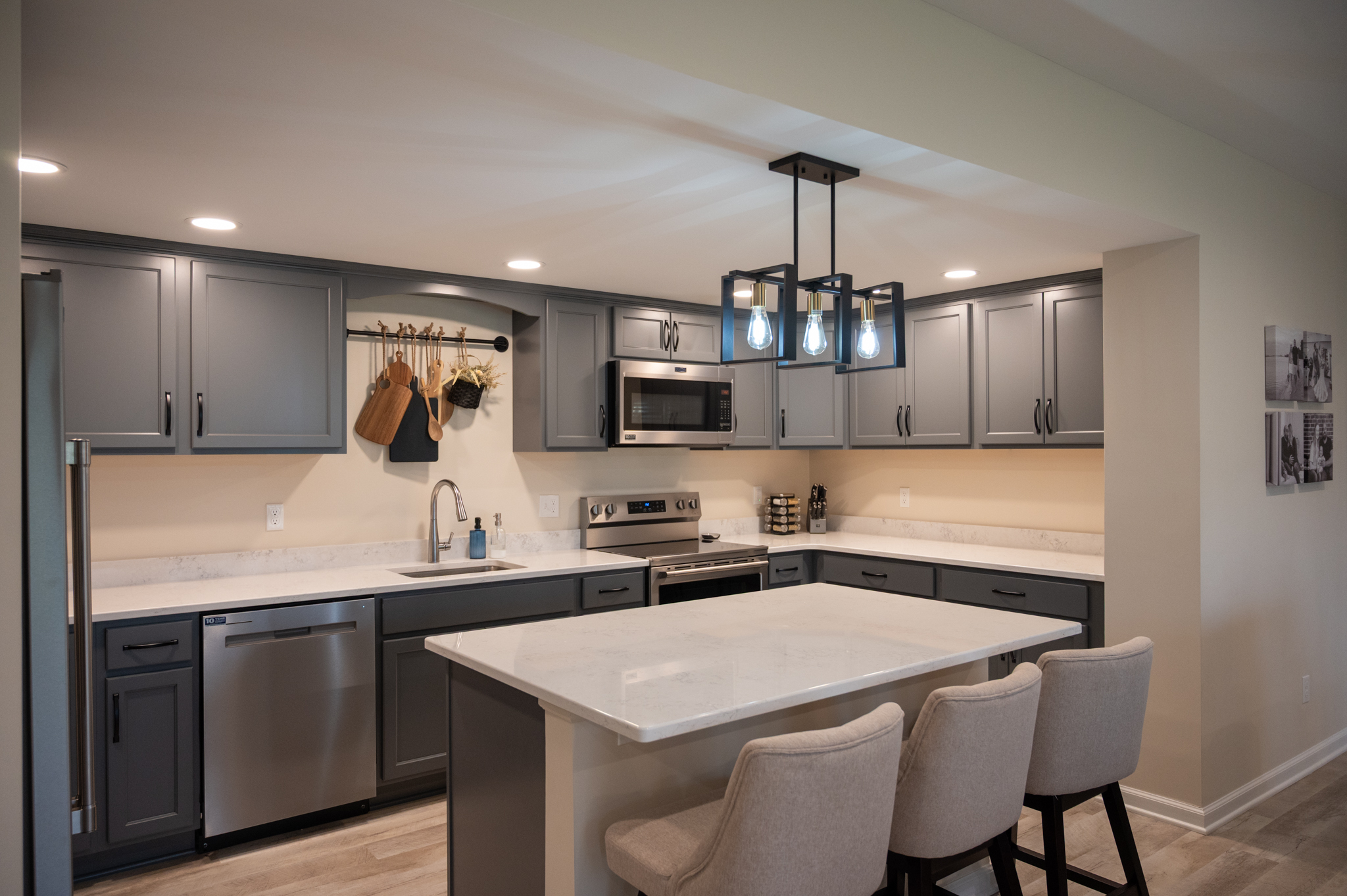 Finished Basement with Kitchen, Master Bedroom and Kids Room in Howell, MI