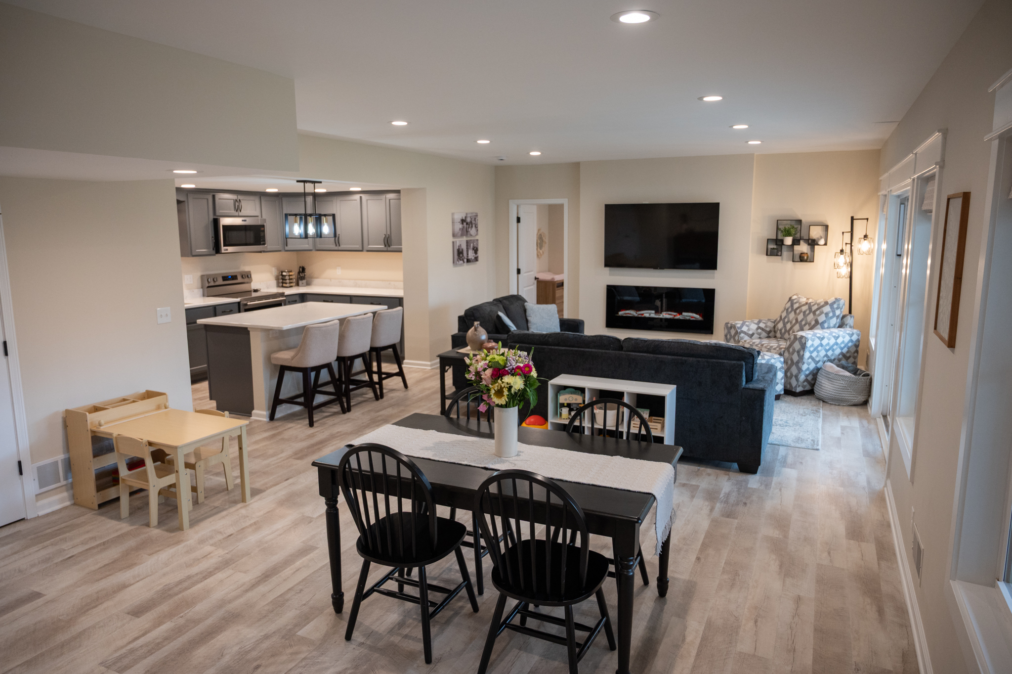 Finished Basement with Kitchen, Master Bedroom and Kids Room in Howell, MI