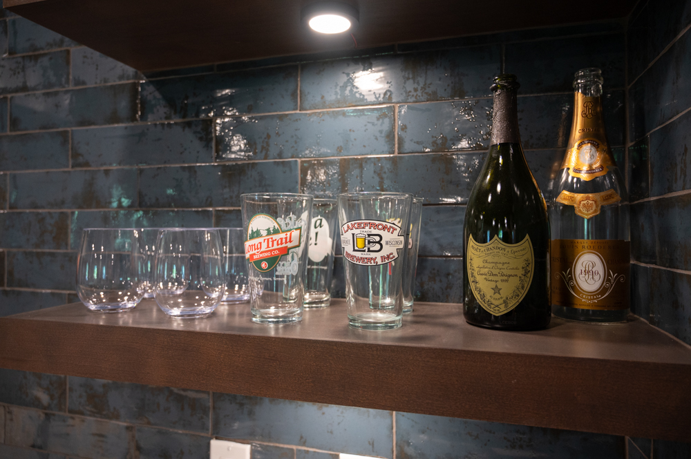 Finished Basement with Wet Bar, Gym and Bathroom in Ann Arbor, MI