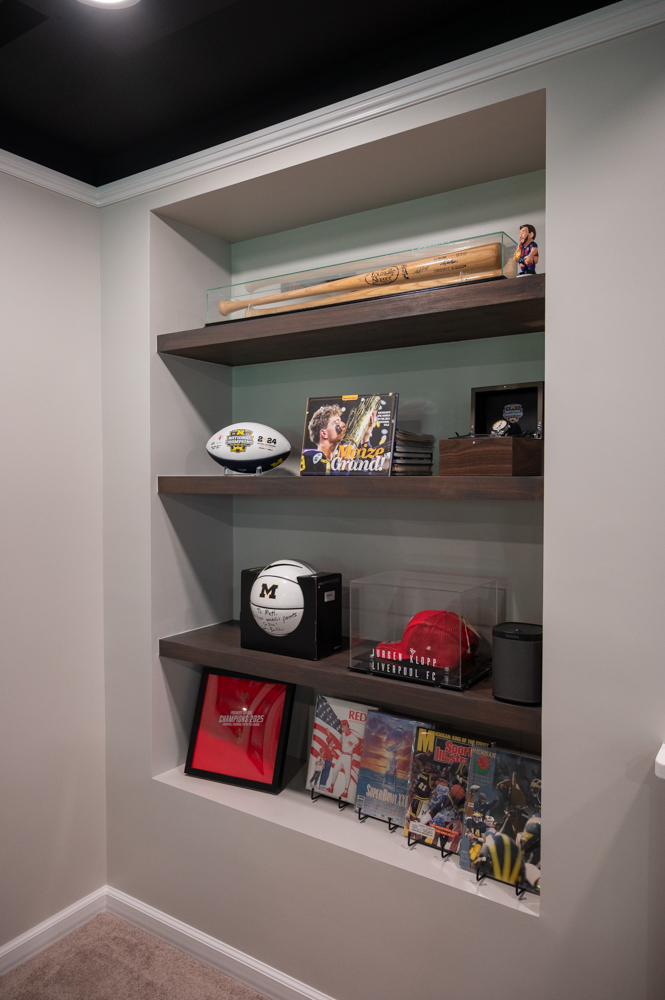 Finished Basement with Wet Bar, Gym and Bathroom in Ann Arbor, MI