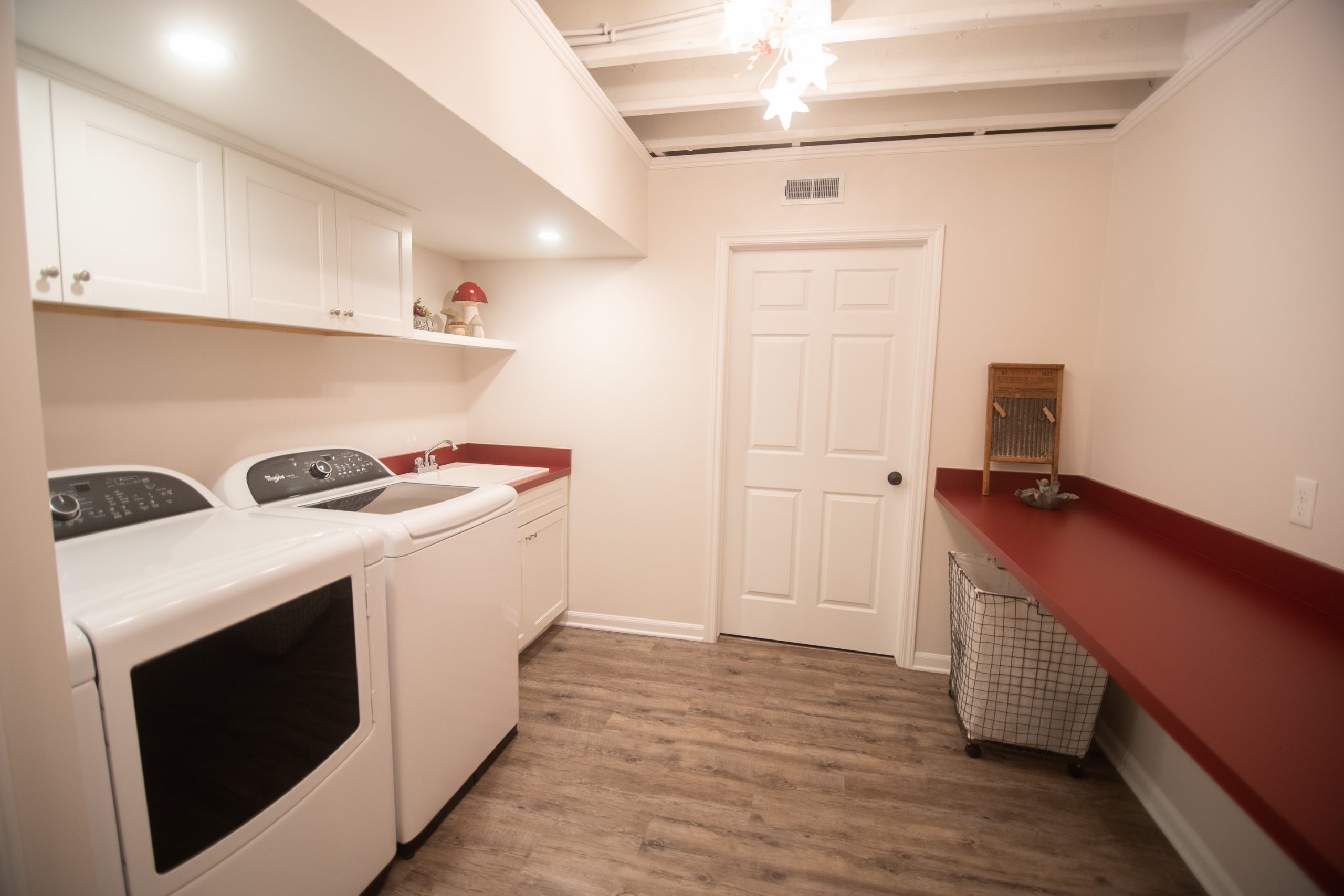 Basement laundry room