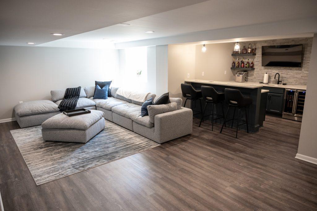 Finished basement living room and home bar in New Hudson, Michigan